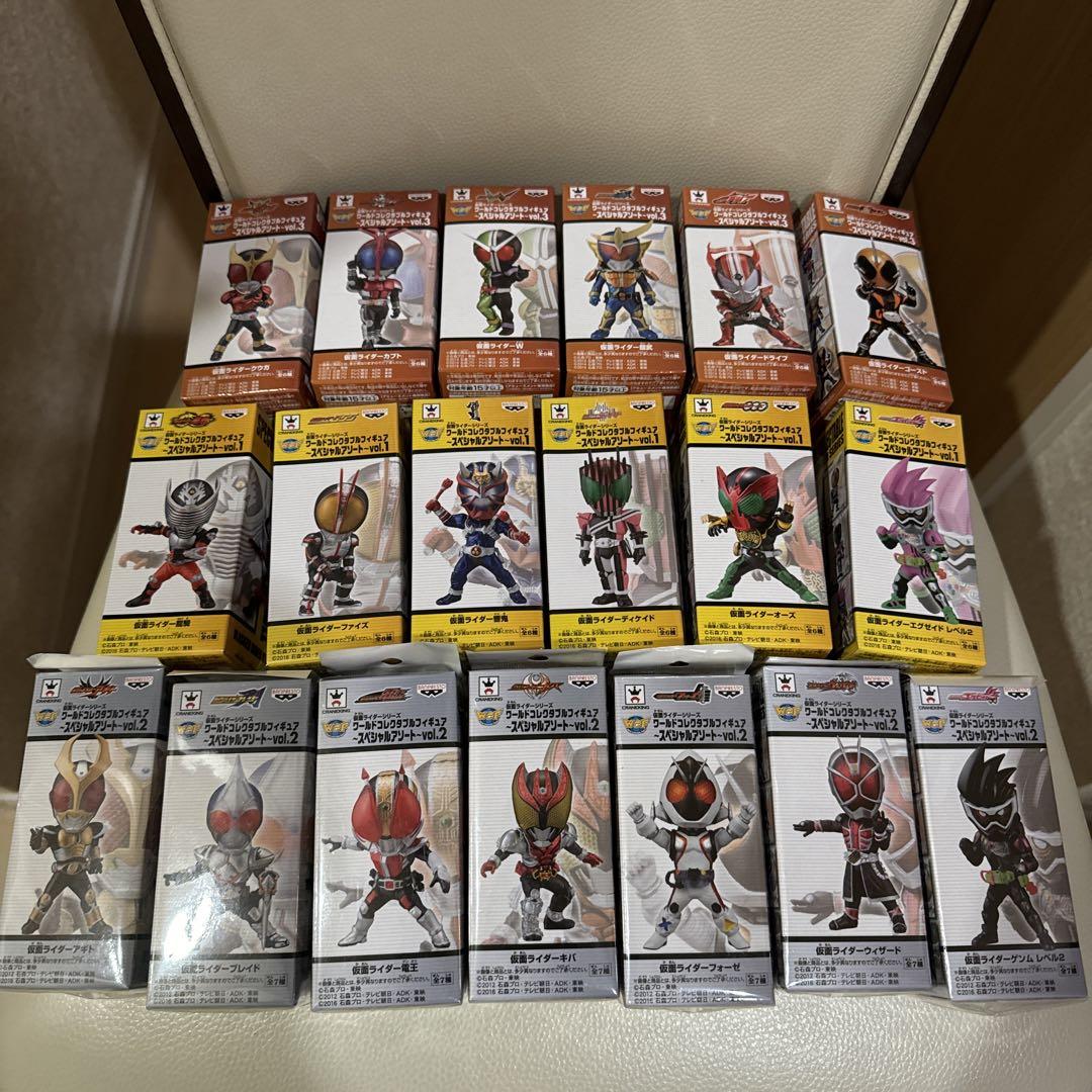 仮面ライダー　ワールドコレクタブルフィギュア