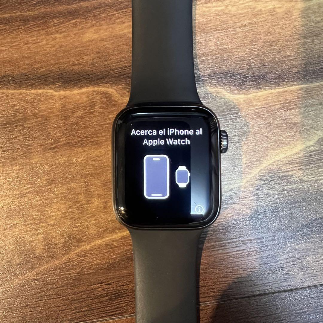 アップルウォッチSE 美品 40mm