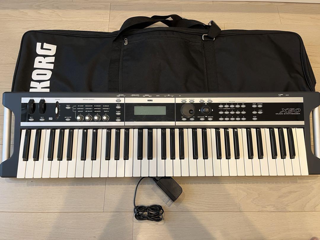 KORG コルグ シンセサイザー X50 61鍵 ケース付き