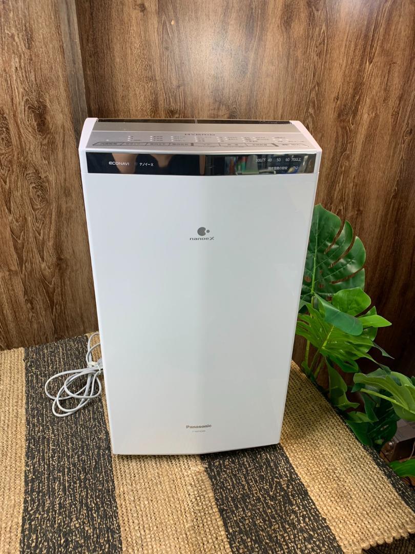 D947 美品　パナソニック F-YHTX200 衣類乾燥除湿機　2020年製