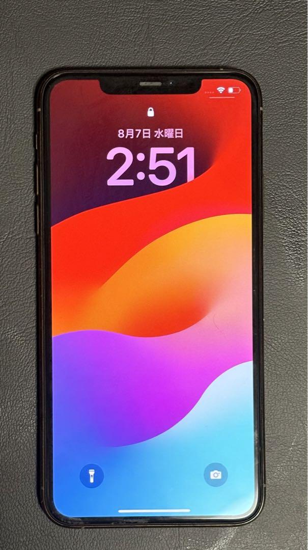 iPhone 11pro max  SIMフリー　64GB