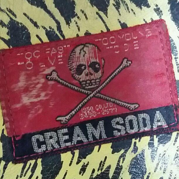 クリームソーダ　豹柄　黄色　長財布　レア