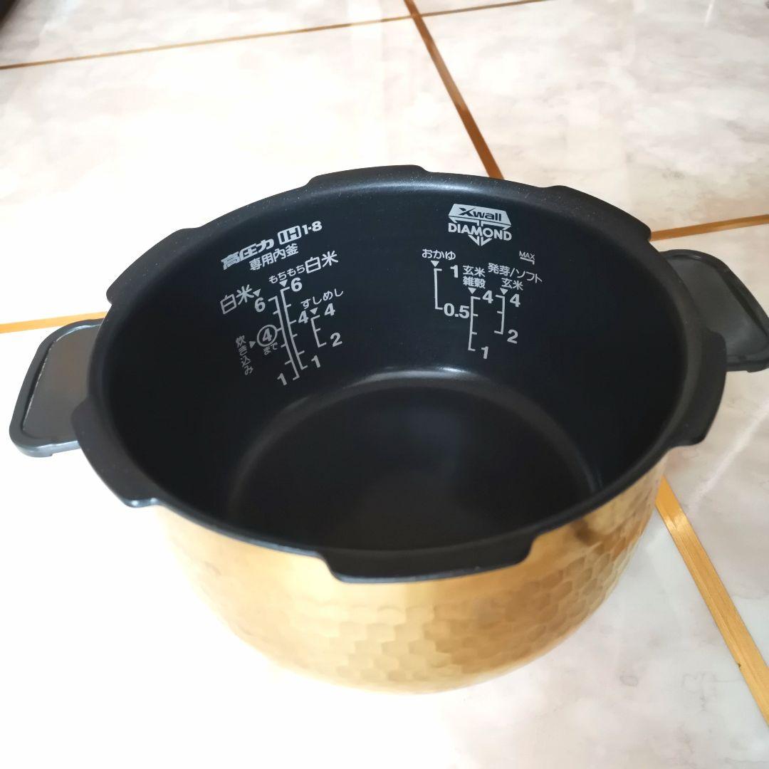 CUCKOO IH圧力炊飯ジャー　CRP-HJ0657Fの内釜　炊飯器