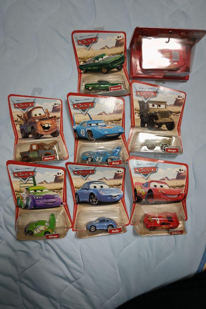 カーズキャラクターカー　7セットとライトニングマックイーンスーパーサウンド