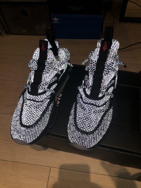 靴 Sia Collective CV 0.02 \