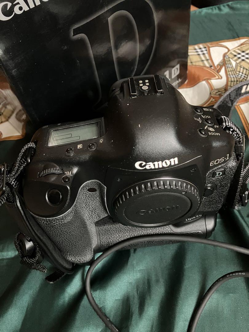 Canon EOS−1D MARK2 N